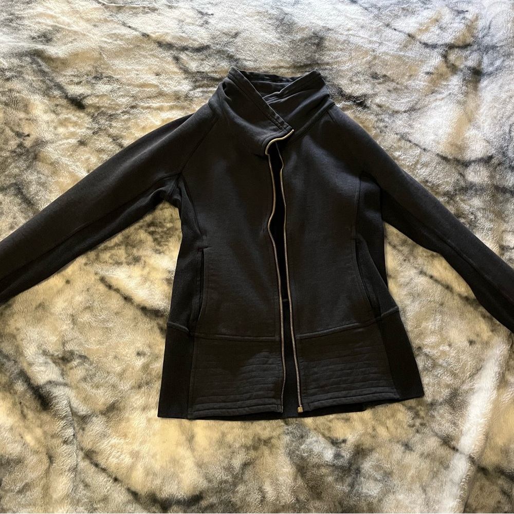 Lululemon Women's Black/Grey Jacket